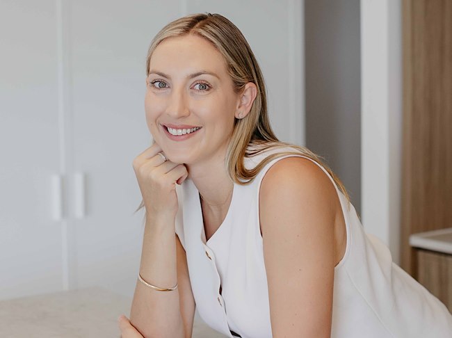 Caitlin Ireland, Dietitian